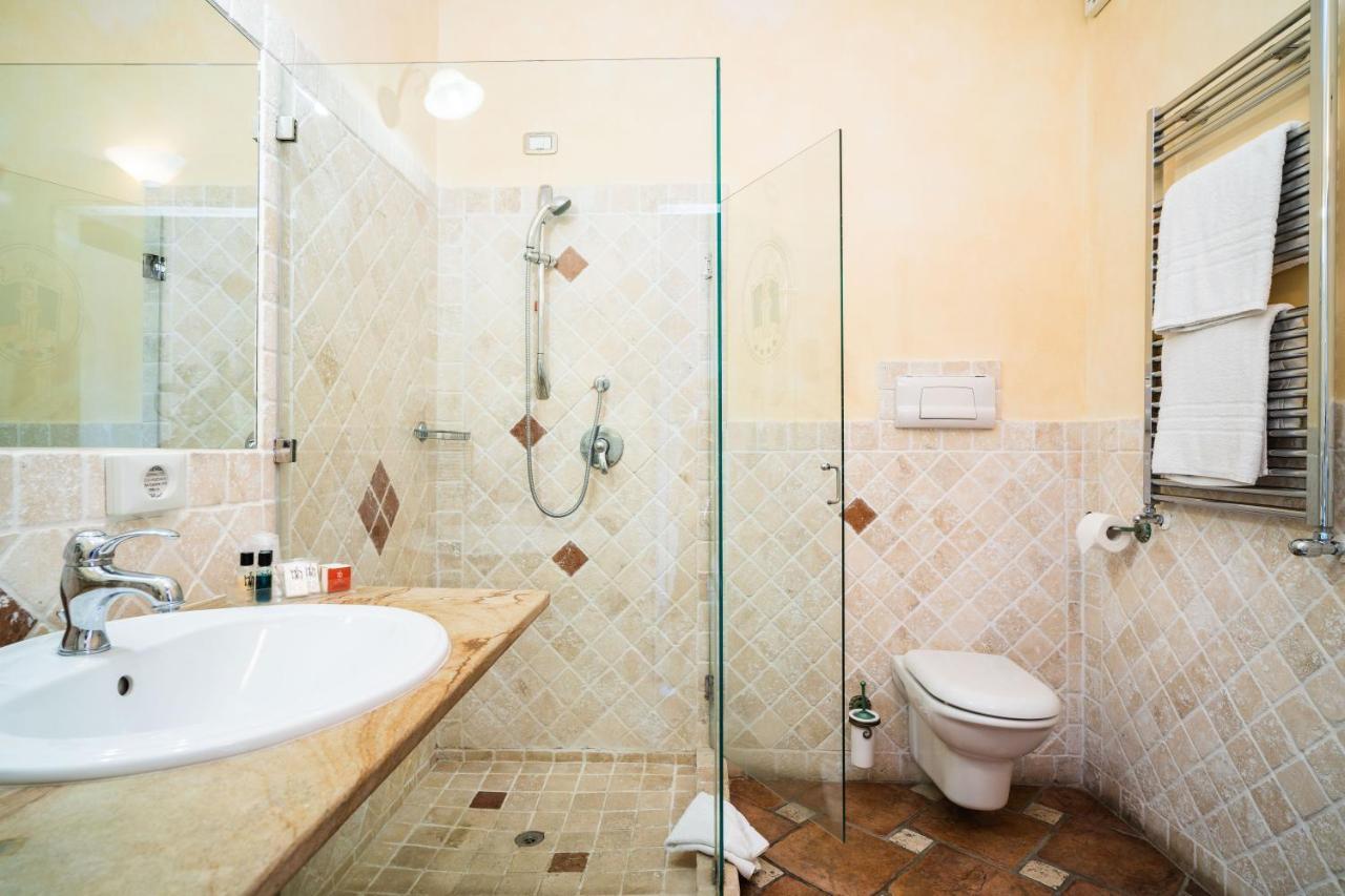 Lh Hotel Pozzo Sacro Olbia Exterior photo