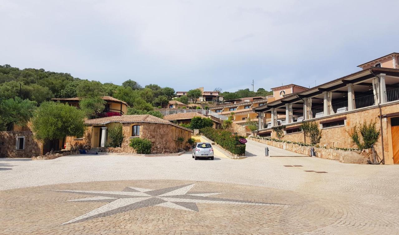 Lh Hotel Pozzo Sacro Olbia Exterior photo