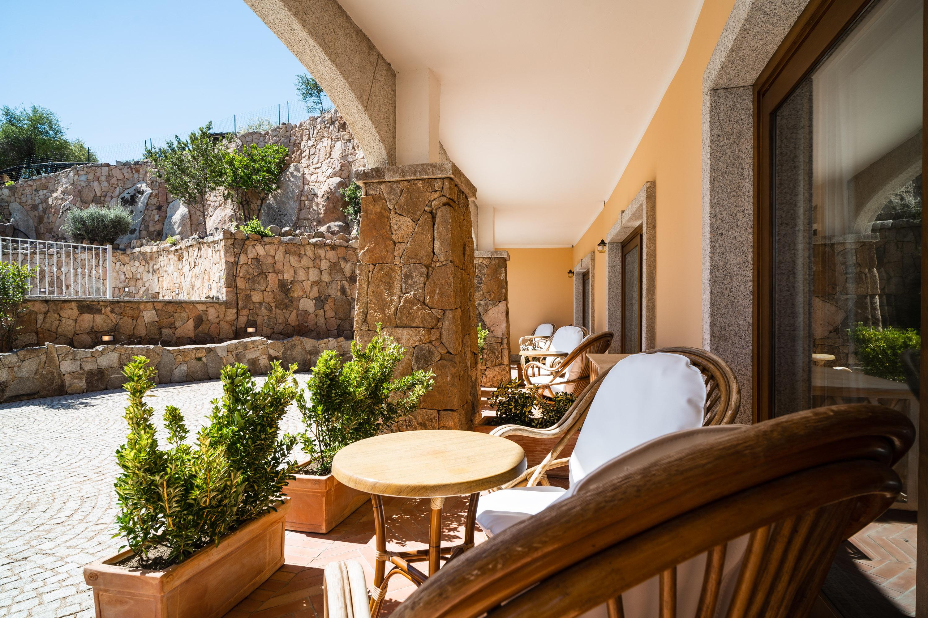 Lh Hotel Pozzo Sacro Olbia Exterior photo
