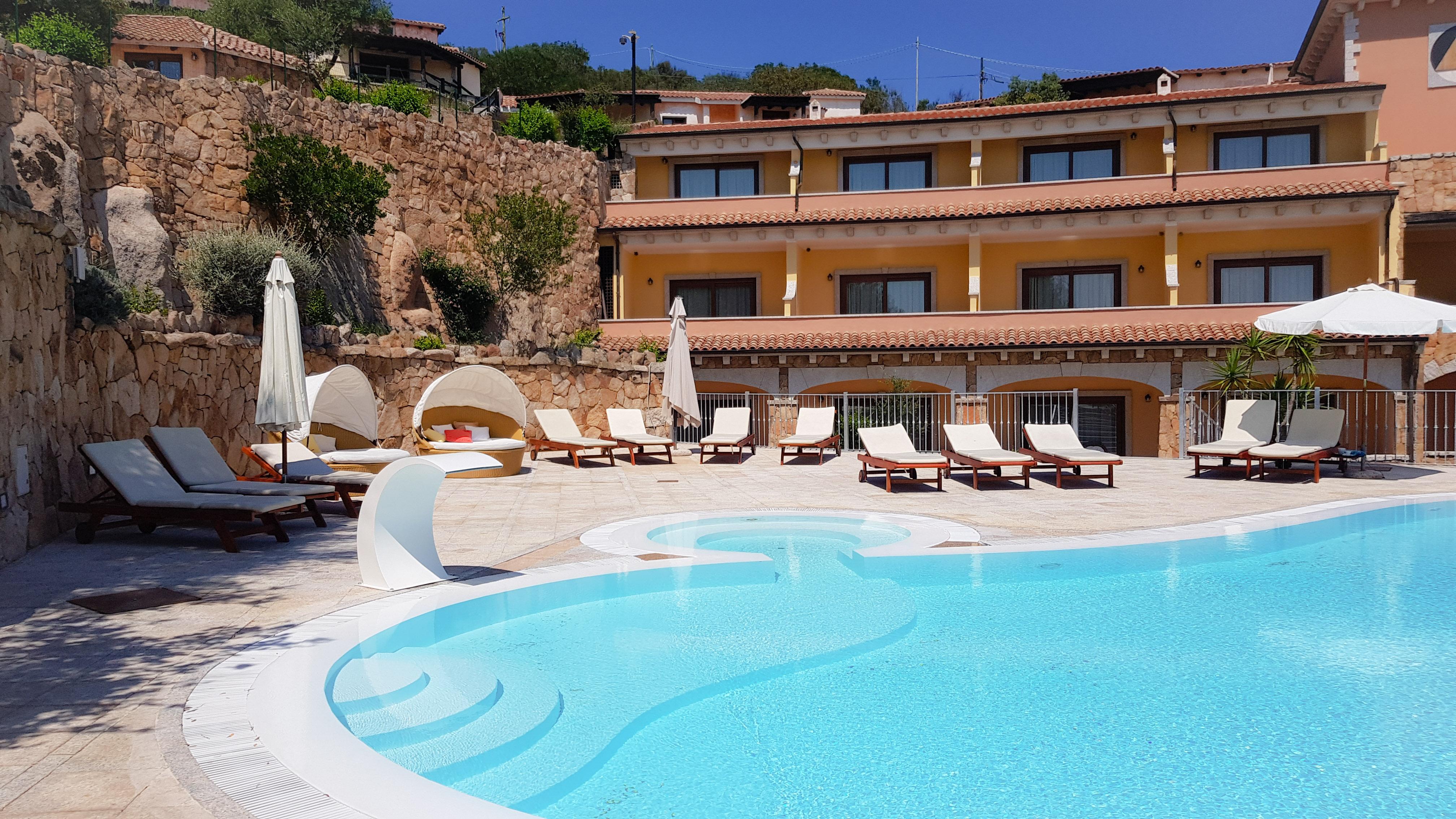 Lh Hotel Pozzo Sacro Olbia Exterior photo